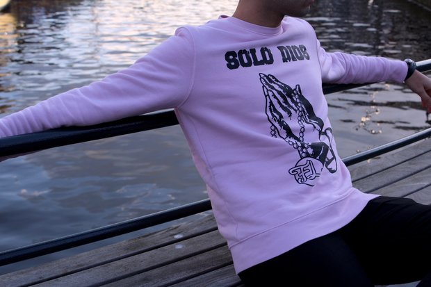 Solo Dios sweater pink